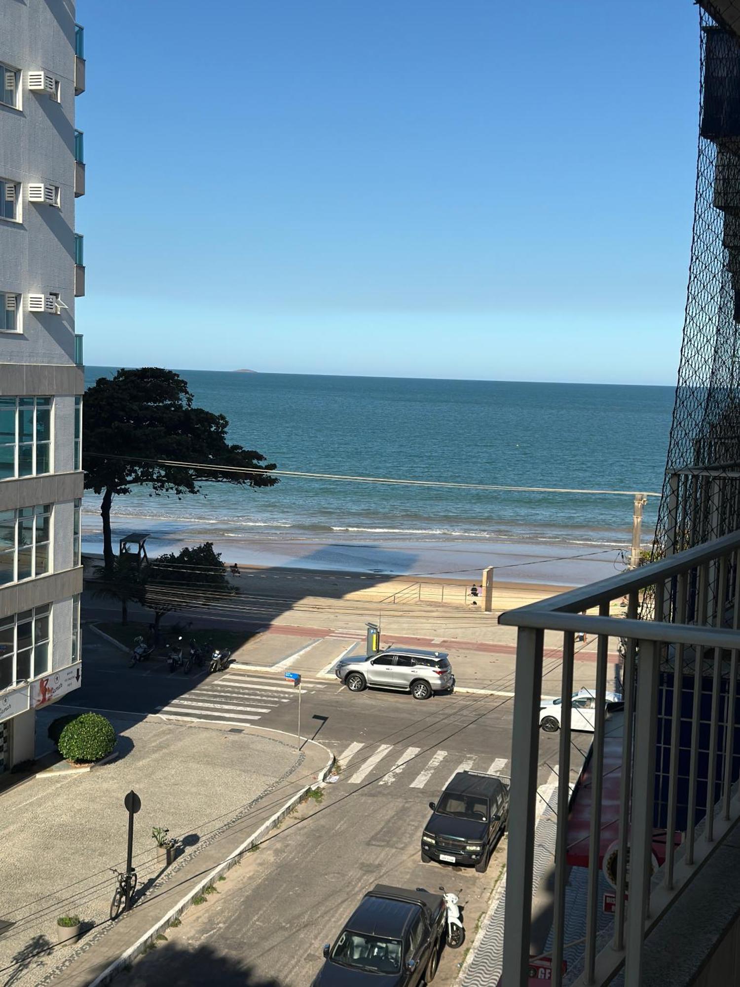 Apartamento Vista Mar 209 - 2 Quartos - Praia Do Morro - Predio Frente Mar - Varanda Com Vista Mar - Elevador - Atravessou A Avenida, Ja Esta Na Praia - Com Garagem - Internet Guarapari Exteriér fotografie